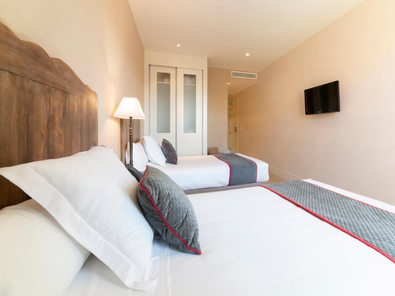 Hotel Altora Tomelloso Bagian luar foto