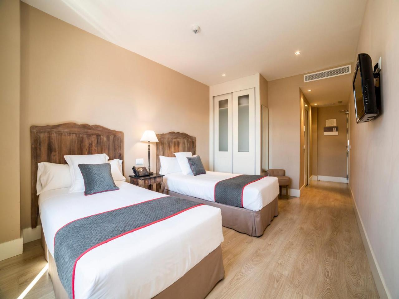Hotel Altora Tomelloso Bagian luar foto